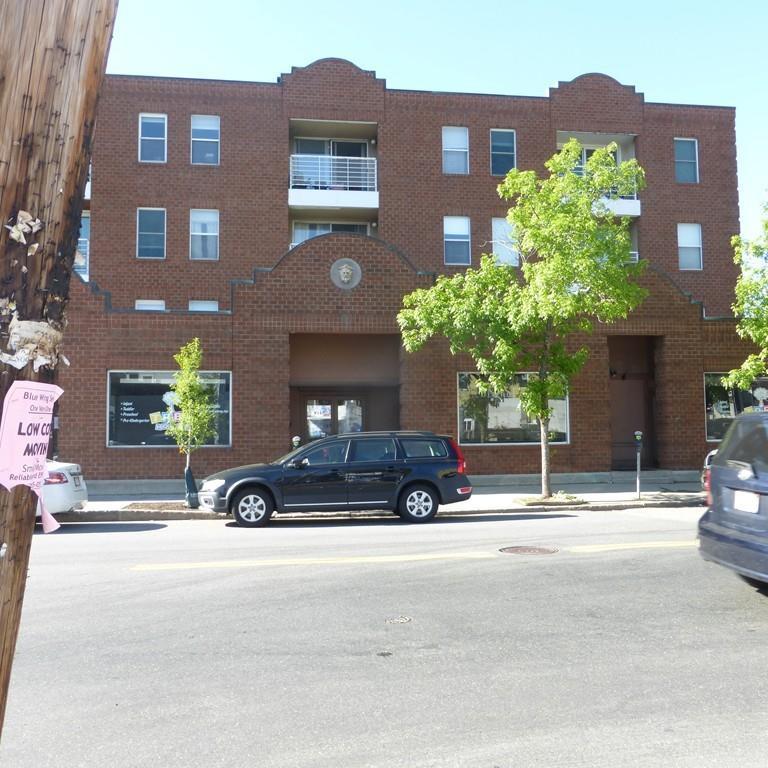 435 Washington Street - Photo 1