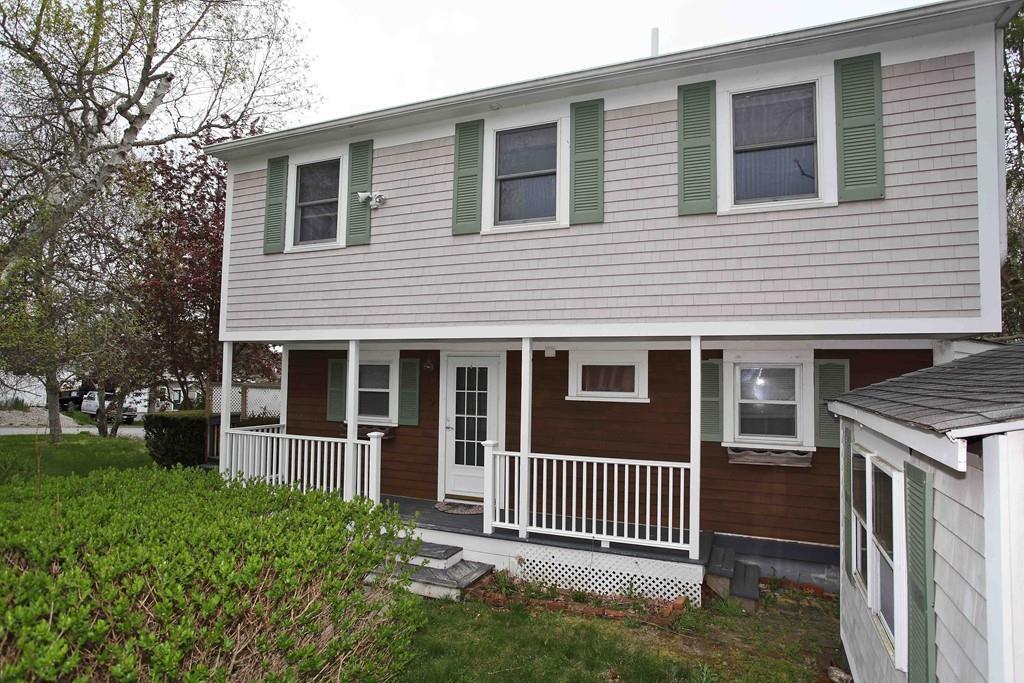 37 Grandview Ave - Photo 1