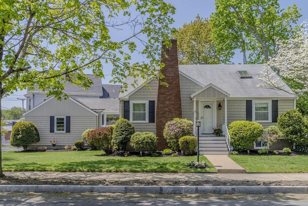 8 Greenwood Avenue - Photo 1