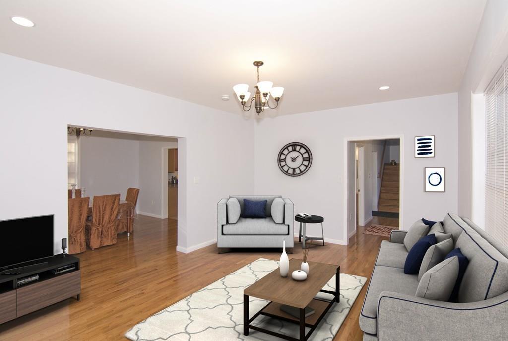 100 Kennedy Dr - Photo 1