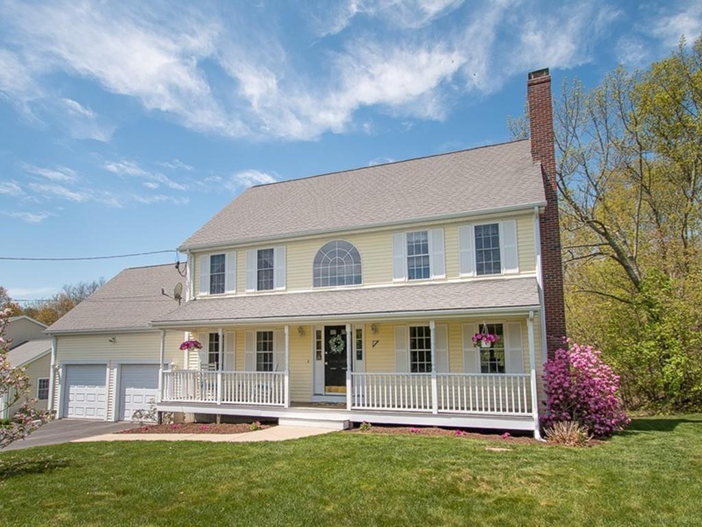 5 Christopher Drive - Photo 1