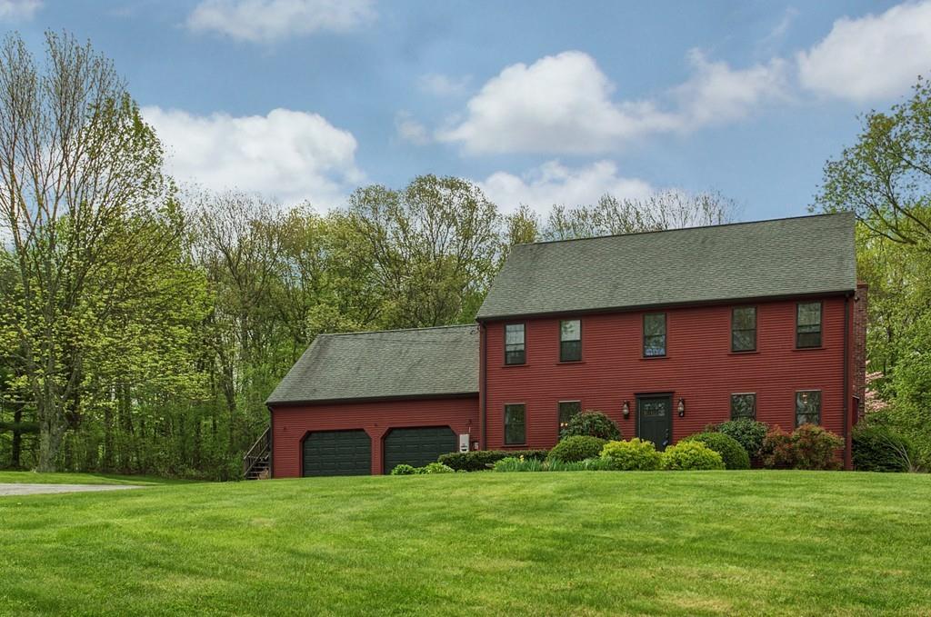 2 Greenmeadow Ln - Photo 1