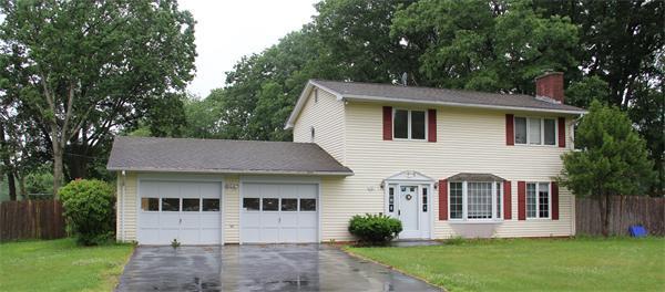 132 Davis St - Photo 1