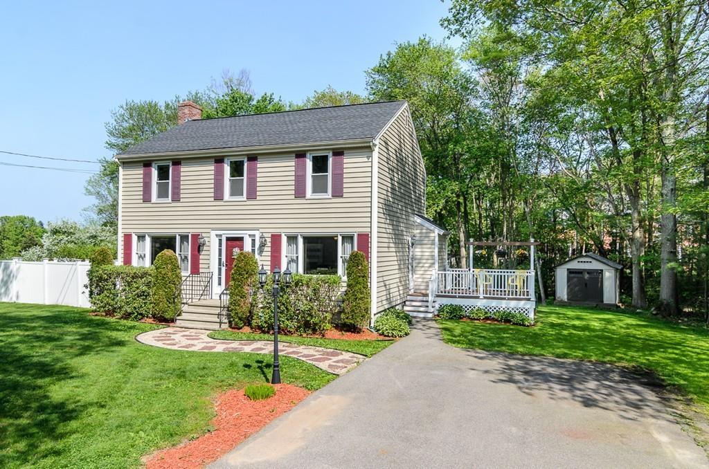 345 Richardson Avenue - Photo 1