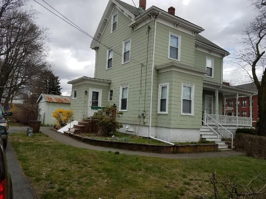 246 Webster St - Photo 1