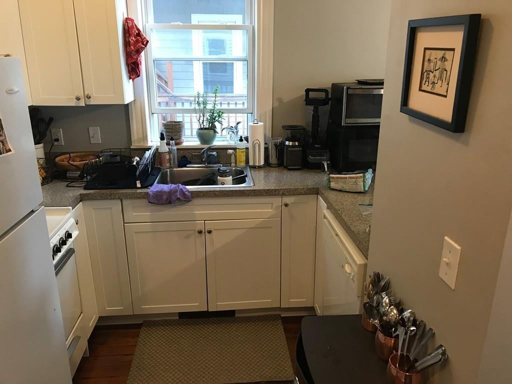 480 East 7th - Photo 1