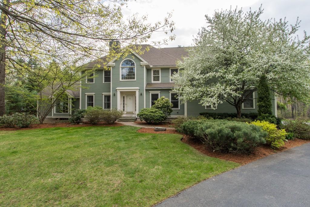 27 Lynne Drive - Photo 1