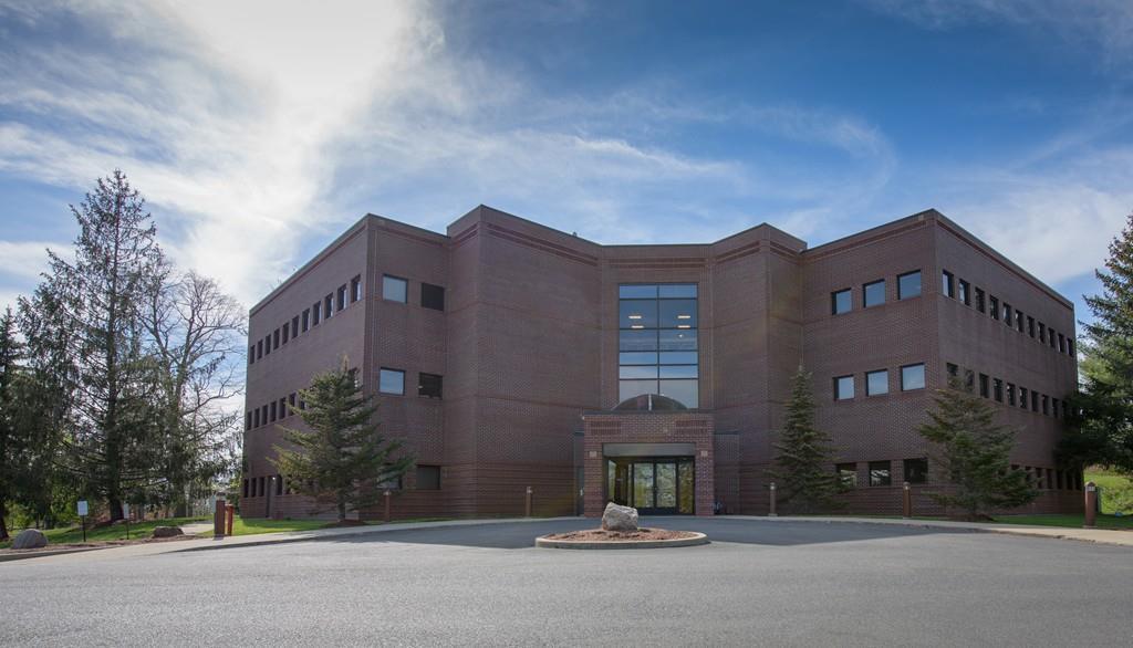 60 East St - Photo 1