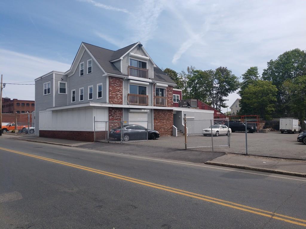 362 Montello St - Photo 1