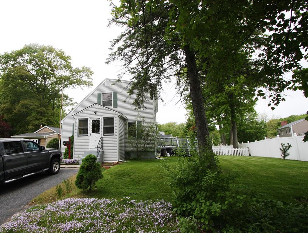 29 Marion Ave - Photo 1