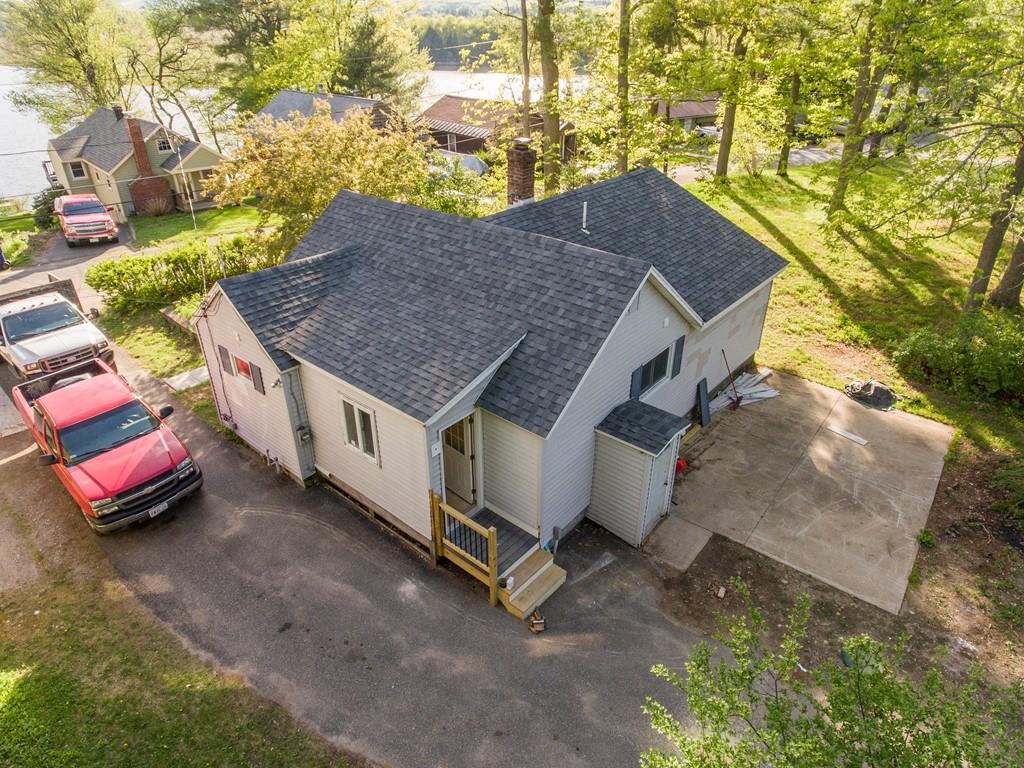 22 Grove Ave - Photo 1