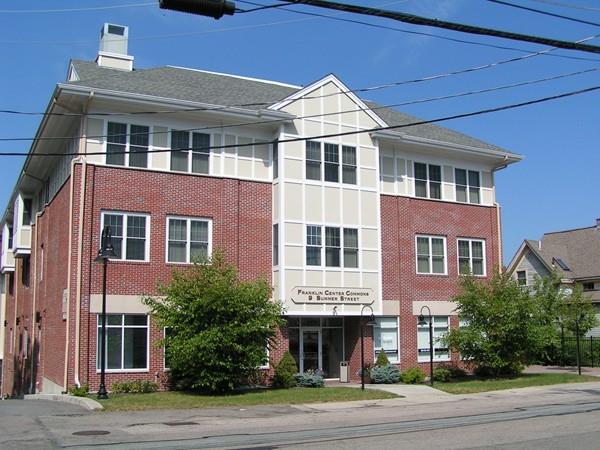 9 Summer St - Photo 1