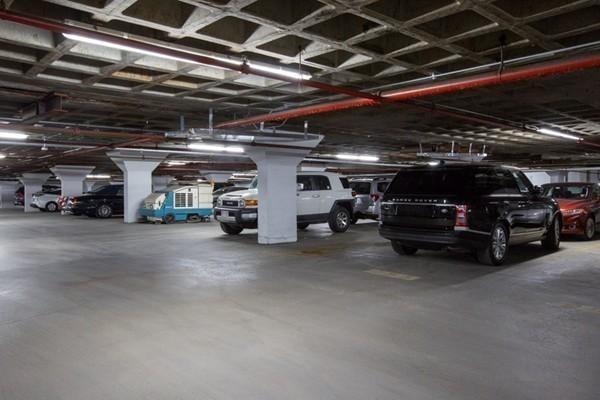 8 Whittier Place - Photo 1