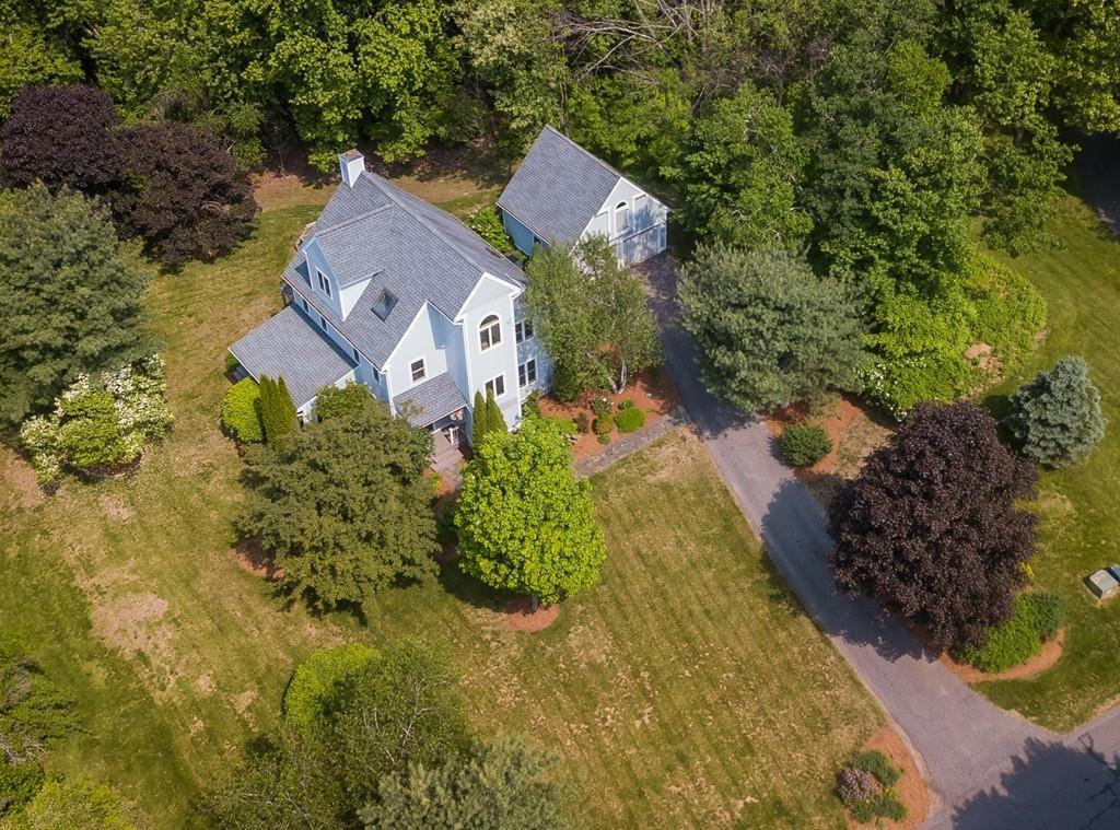 44 Winterberry Lane - Photo 1