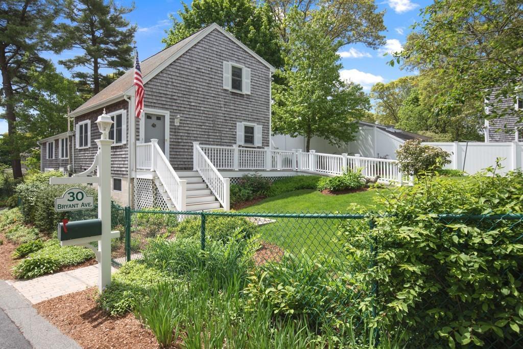 30 Bryant Ave - Photo 1