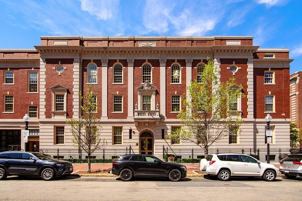 7 Warren Ave - Photo 1