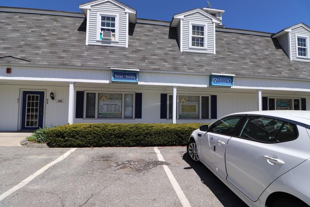 465 Nashua Rd - Photo 1