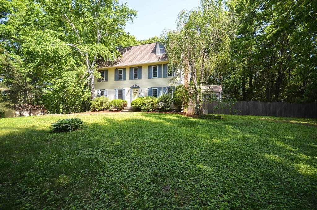 300 Eight Lots Rd - Photo 1