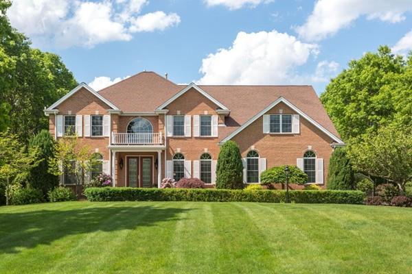 34 Noreen Rd - Photo 1
