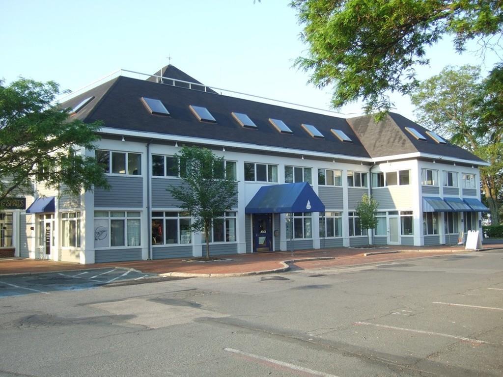 40 Beach St - Photo 1