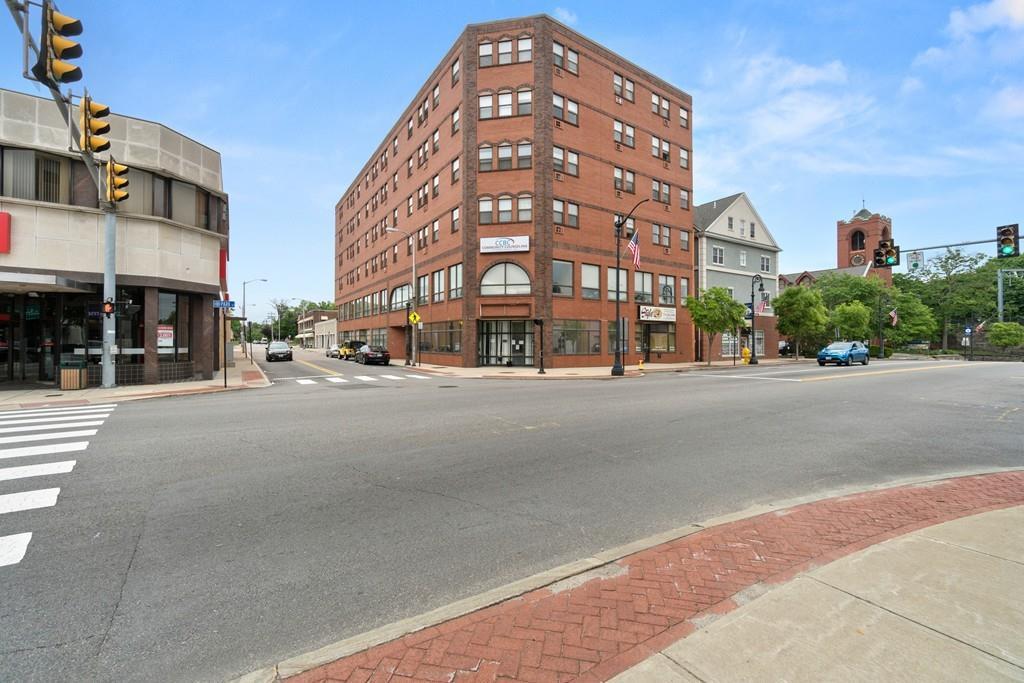 24 Park St - Photo 1