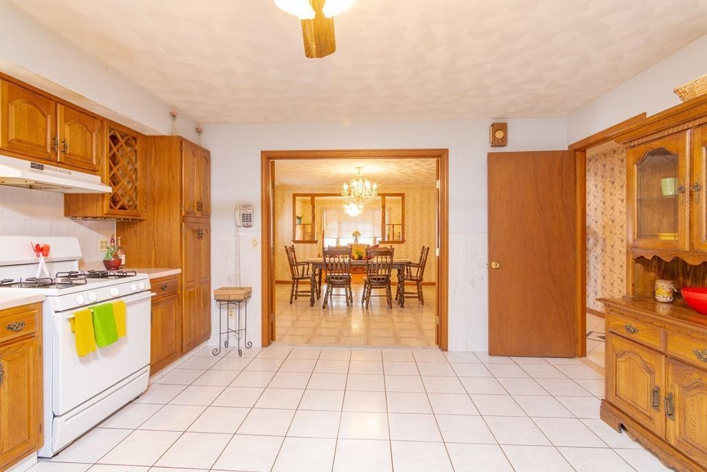 23 Loring St - Photo 1