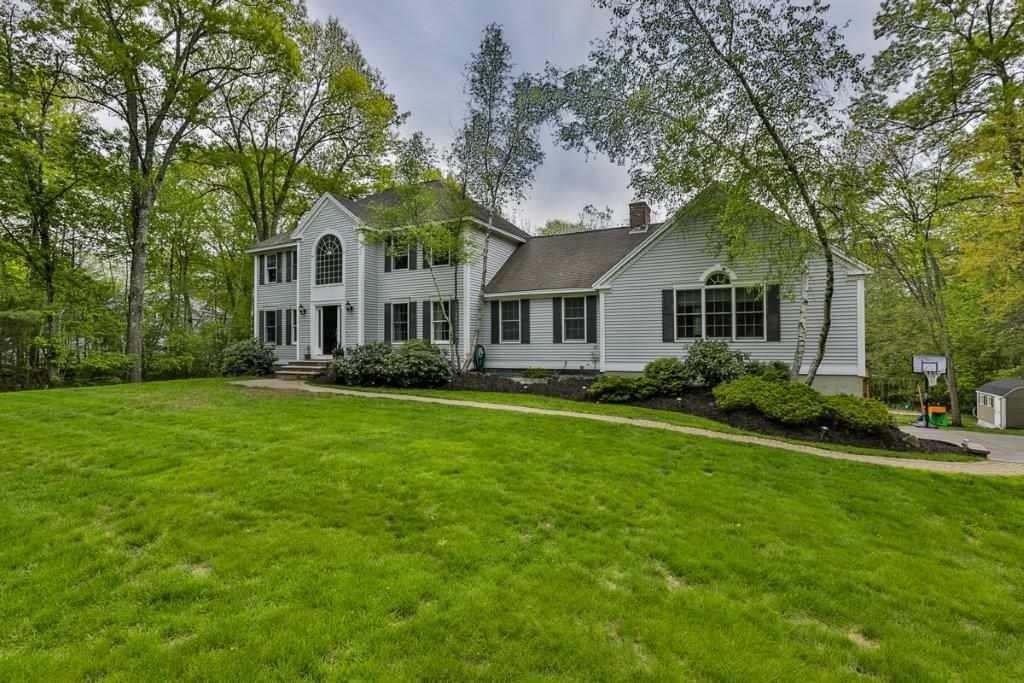 17 Hawthorne Road - Photo 1