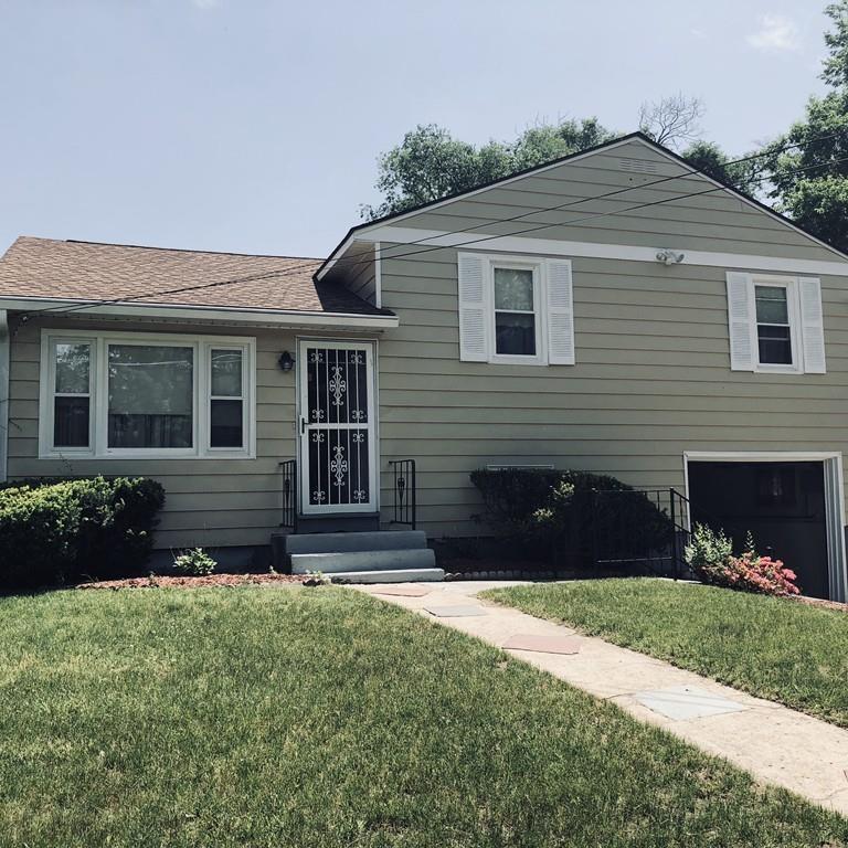 237 Stapleton Rd - Photo 1