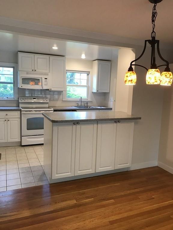 11 Oak Street - Photo 1