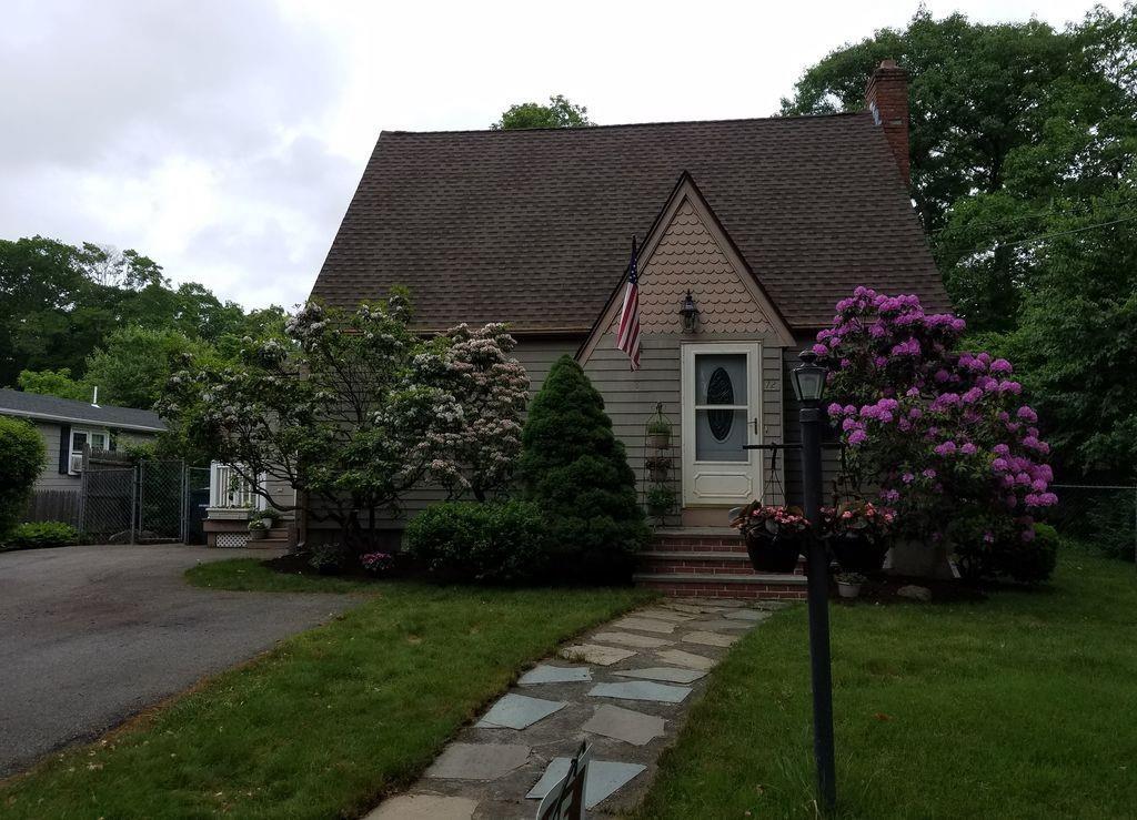 72 Greenlodge St - Photo 1