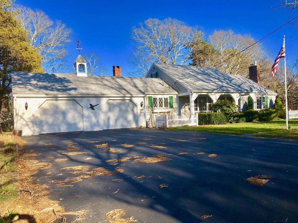 135 Oak Hill Rd - Photo 1