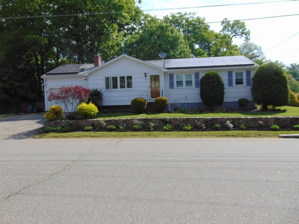 242 Falconer Ave. - Photo 1