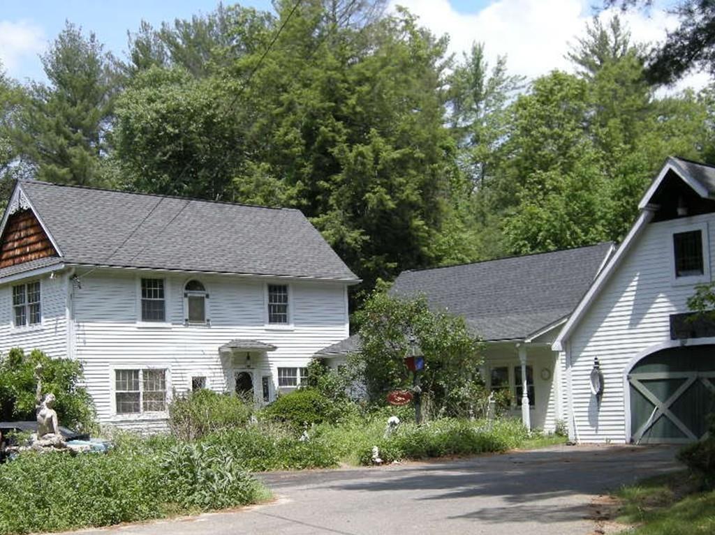 31 Stafford Road - Photo 1