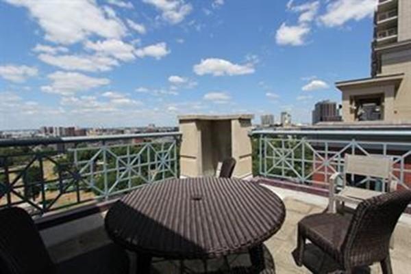 170 Tremont St - Photo 1