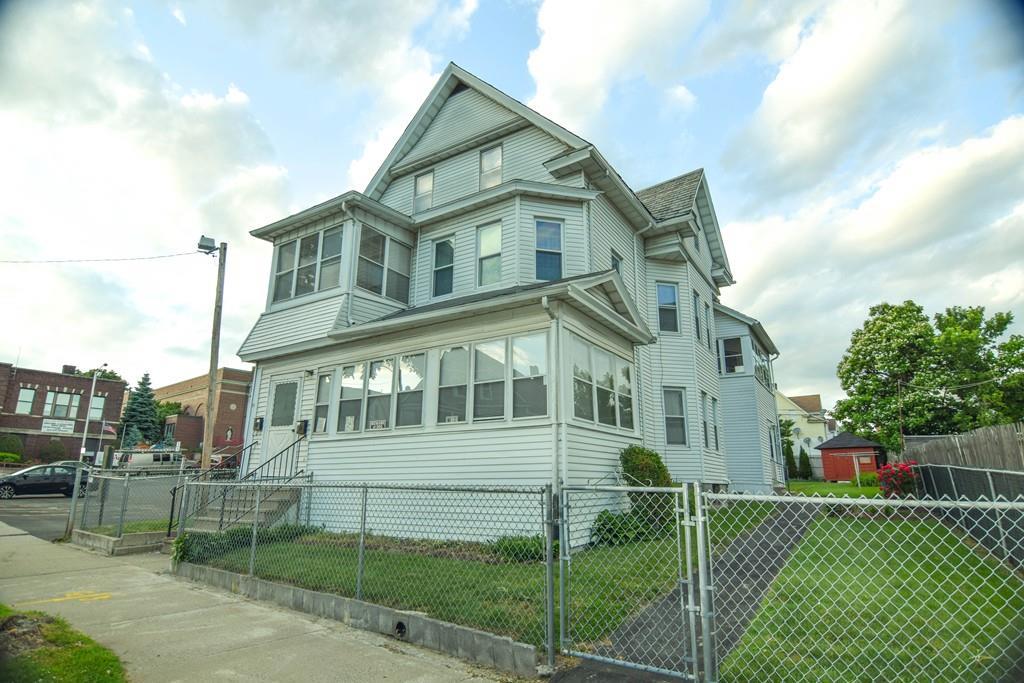 51 Vinton St - Photo 1