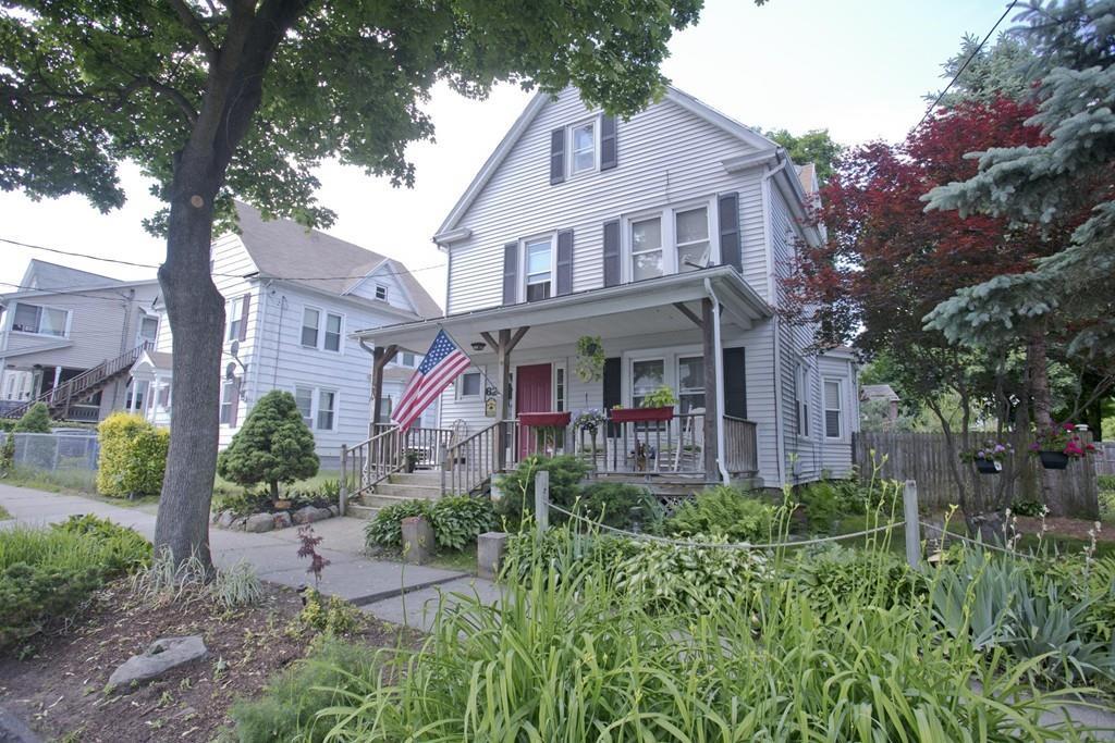62 Hampden St - Photo 1