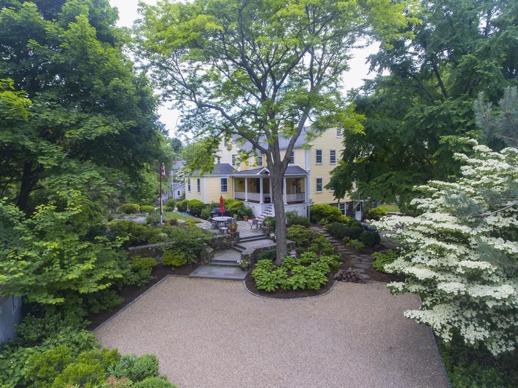 47 Gingerbread Hill - Photo 1