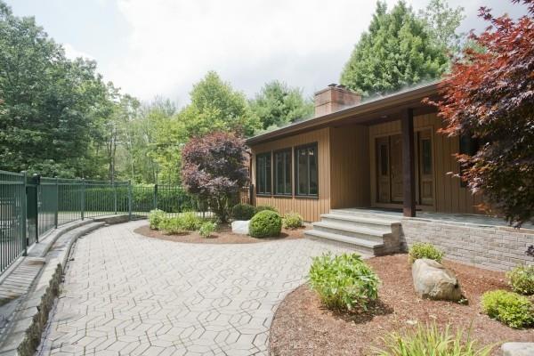 205 Loomis Ridge - Photo 1