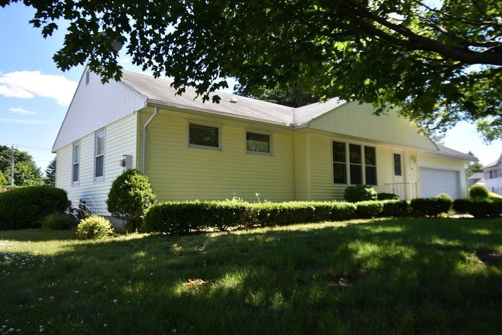 4 Gross Ln - Photo 1