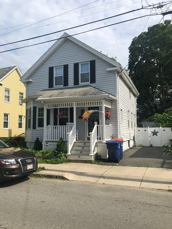 386 Maxfield St - Photo 1