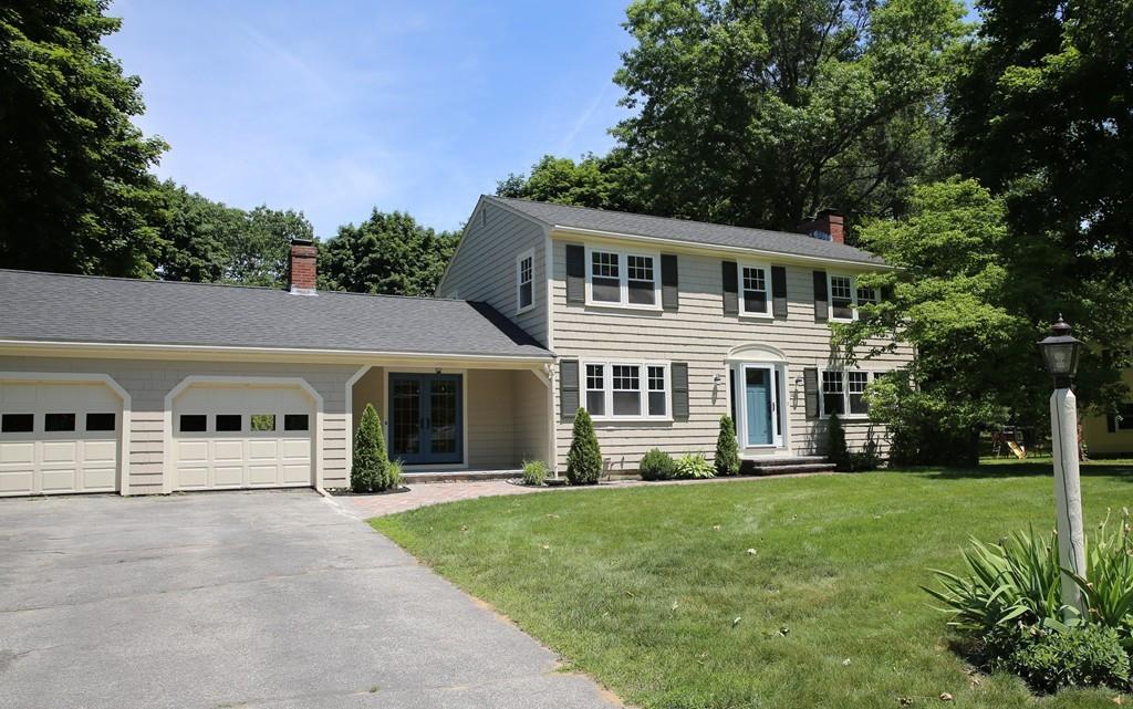 28 Circuit Dr - Photo 1