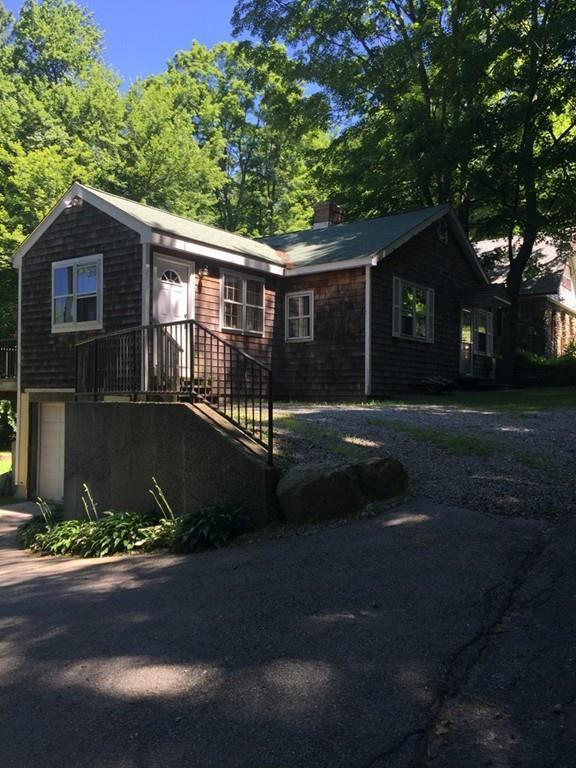 83 Lakeview Dr - Photo 1