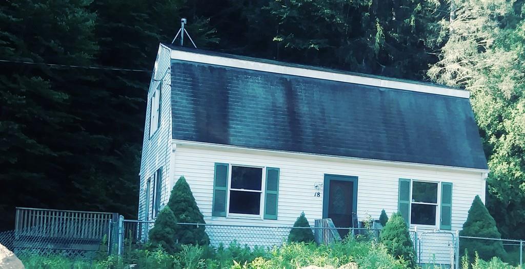18 Laurel Rd - Photo 1