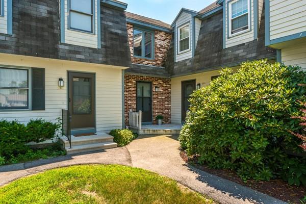 115 Stuart Ave - Photo 1