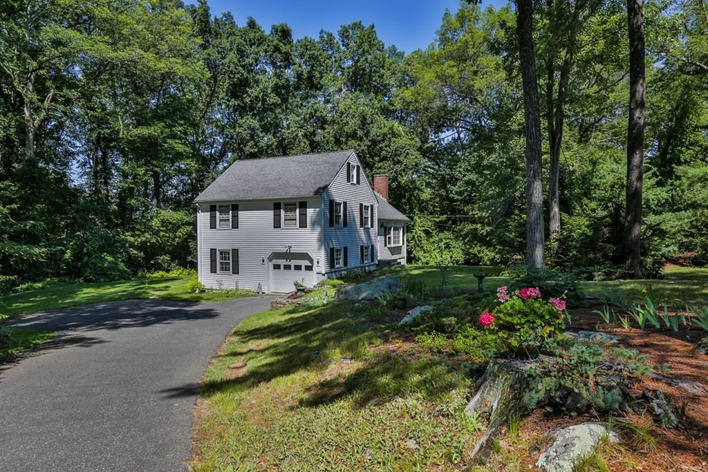 653 Main St - Photo 1