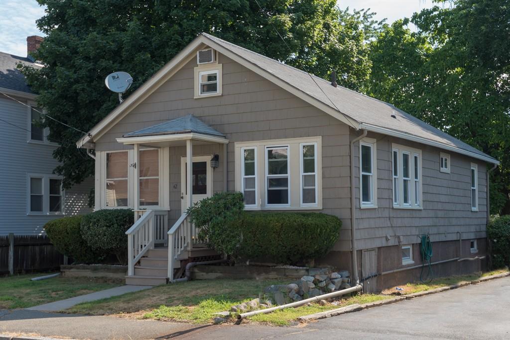 42 Grossman St - Photo 1