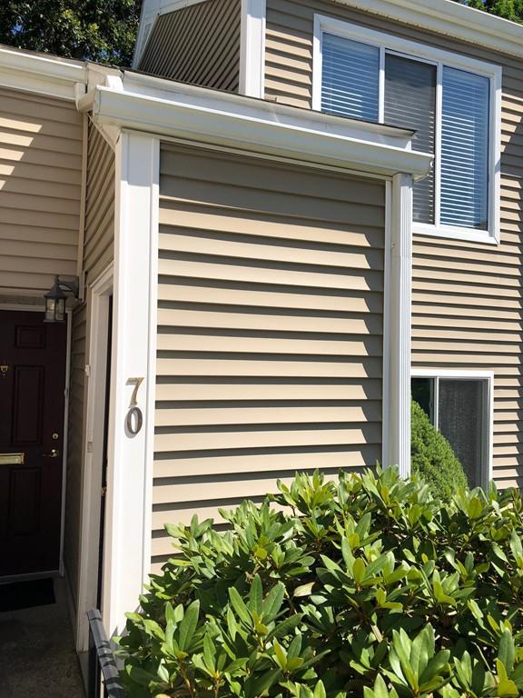 70 Nassau Dr - Photo 1