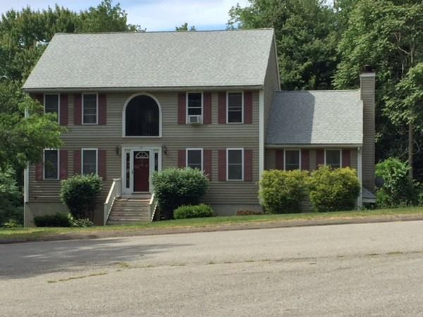 11 Elaine Marie Dr - Photo 1
