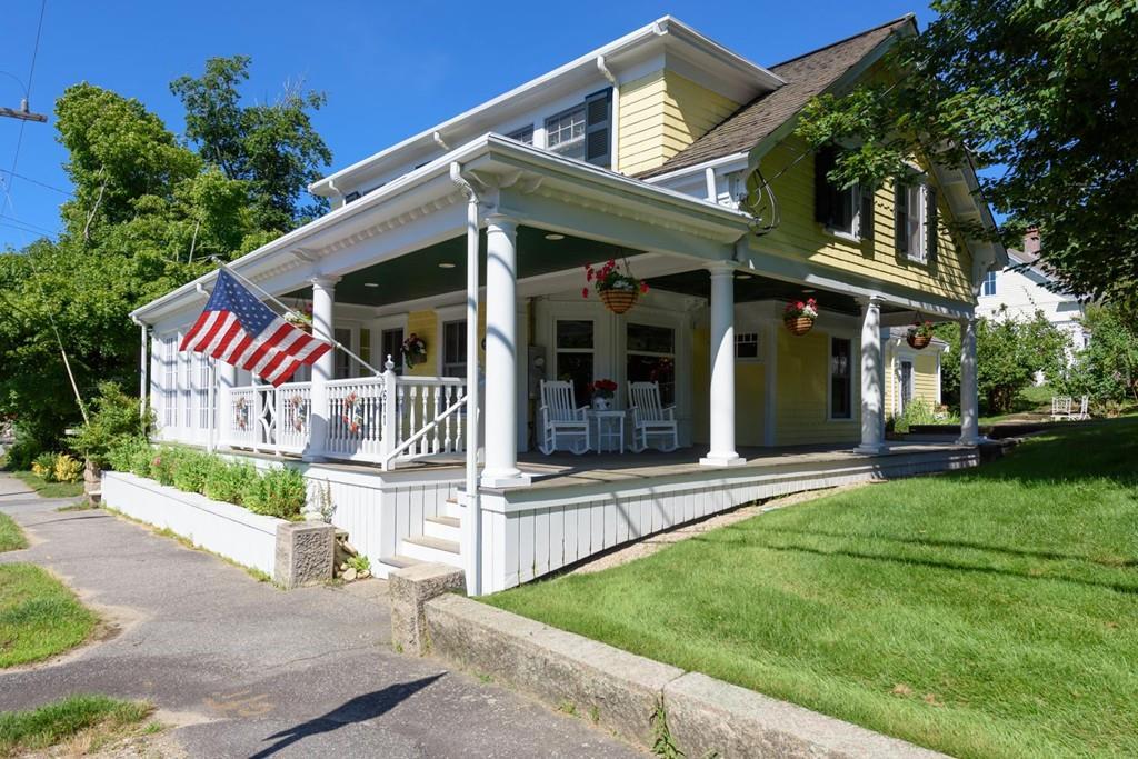 611 W Falmouth Hwy - Photo 1