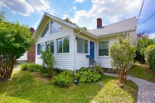 160 E Elm Ave - Photo 1
